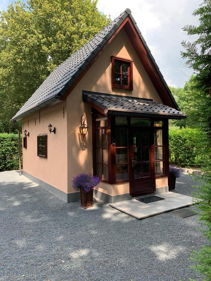 Romantisch Gastenverblijf 'Het Vogelhuisje' Lunteren Exteriör bild